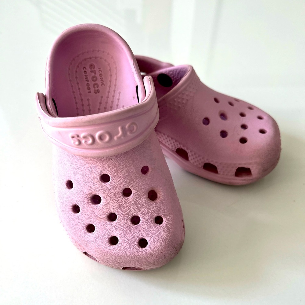 Girls Crocs Pink size 7c